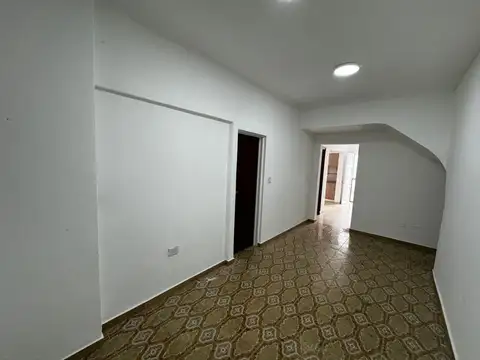 Depto Tipo Casa 3 ambientes con 1 baño