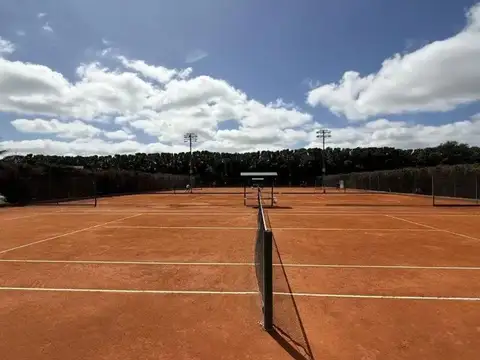 Terreno en Venta en San Sebastian, USD 72.000