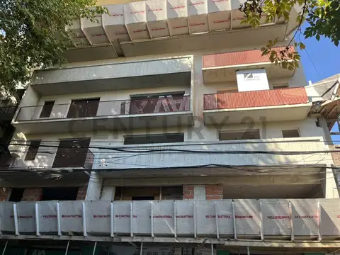 Sarmiento 4200, Piso 2