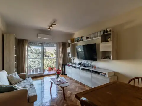 Dos ambientes totalmente reciclado - Caballito - Apto Crédito