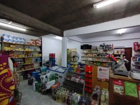 Depto Tipo Casa en Venta con 1 cocheras