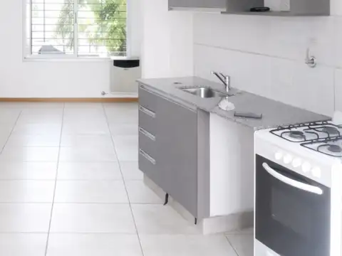 José Pascual Tamborini 5600, Piso 1