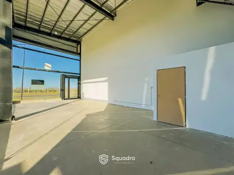 ALQUILER - Local comercial en esquina de 75 m². por Av. Fuerza Aérea - Barrio Don Mateo, Funes.