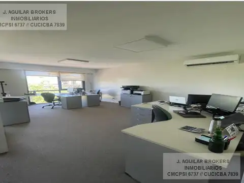 Oficina en Alquiler con 2 cocheras