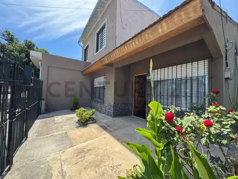 Casa en Venta en Temperley, USD 102.000