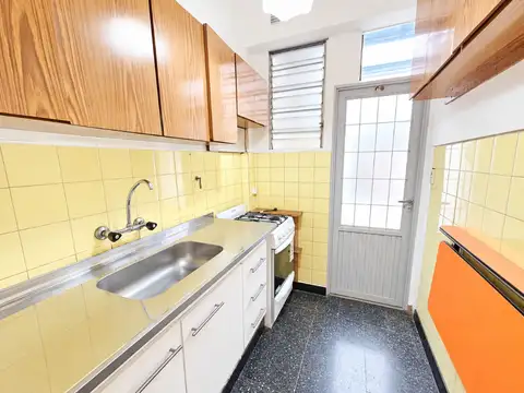 Depto Tipo Casa 2 ambientes con 1 baño