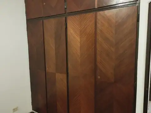 Depto Tipo Casa en Venta en Centro, USD 350.000