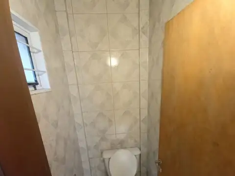 Local en Venta en Castelar, USD 33.900