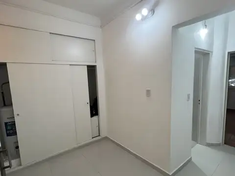 Pola 100, Piso PB
