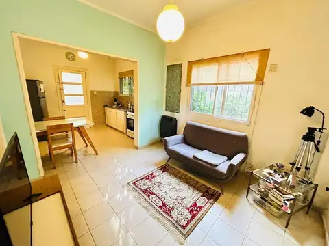 VENDE CASA 3 AMBIENTES EN BERAZATEGUI