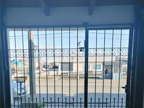 AV JUAN DOMINGO PERON (B) 100