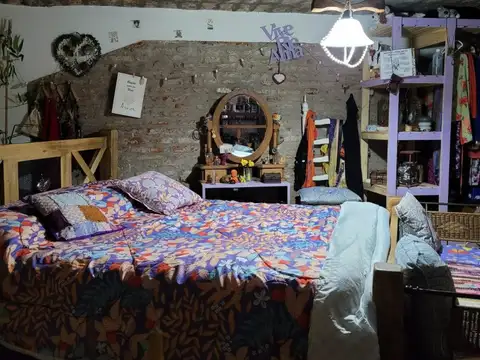 Depto Tipo Casa en Venta 50 años