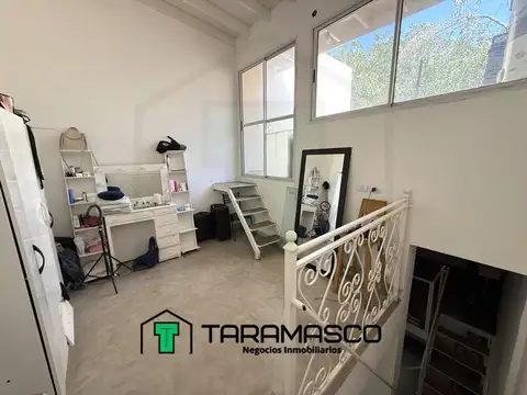 Depto Tipo Casa en Venta de 3 ambientes