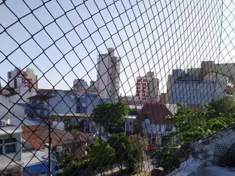 Venta  Departamento de 2 amb c/balcón al frente! Santa Tere