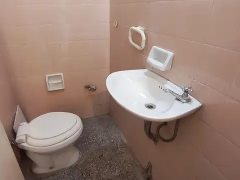 LOCAL EN VENTA EN ZONA NORTE, OPORTUNIDAD!