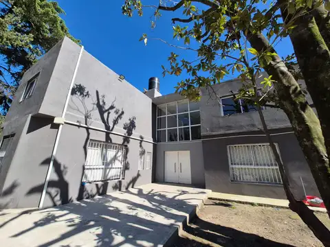 3 AMBIENTES EN MORENO.