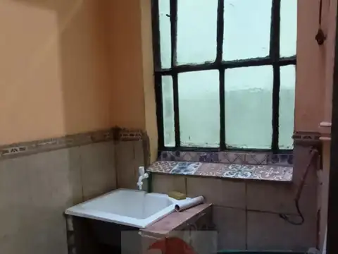 DEPARTAMENTO TIPO CASA 3 AMB. RECICLADO - OPORTUNIDAD 