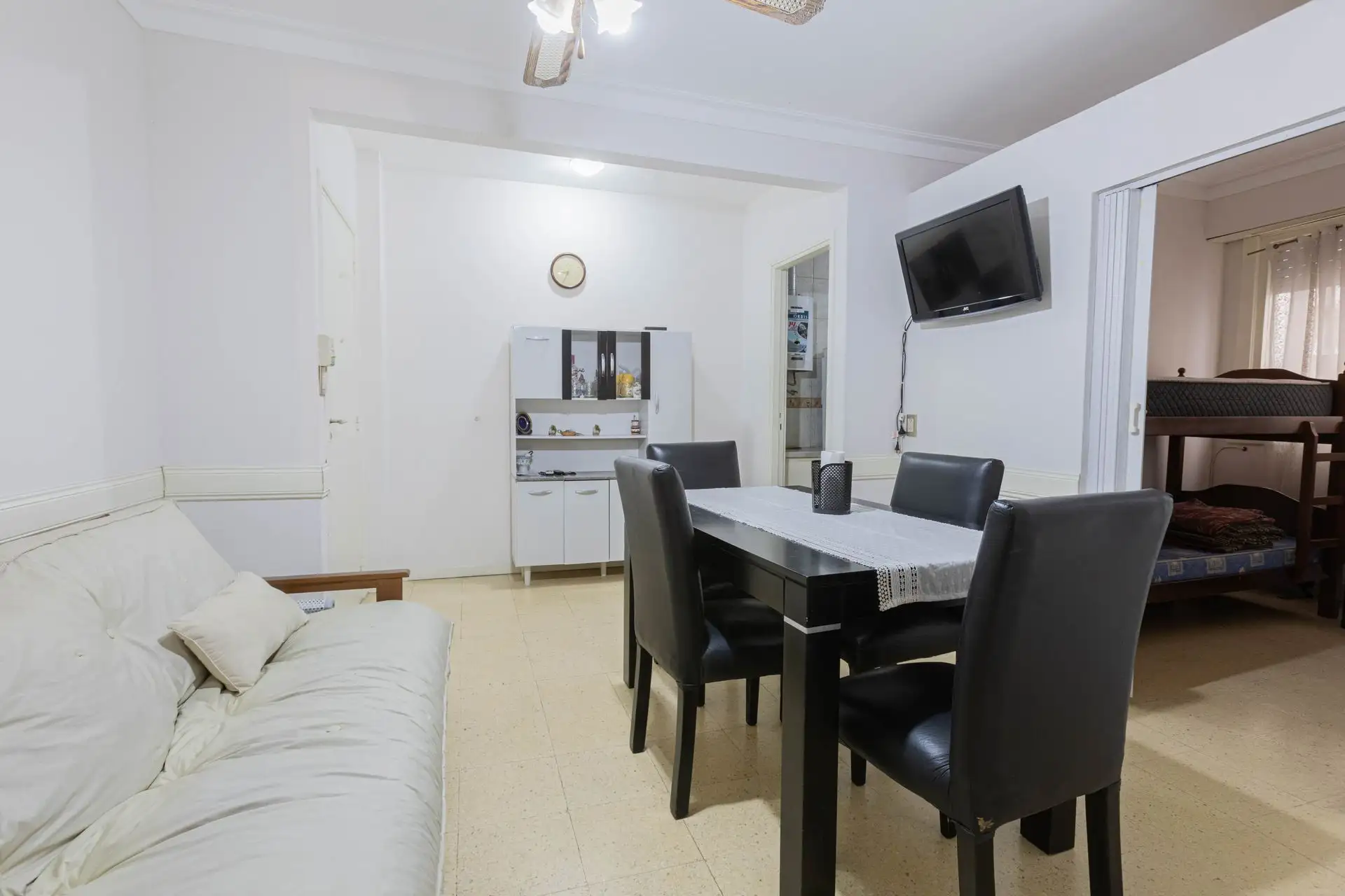 Venta departamento 2 ambientes Plaza Colon