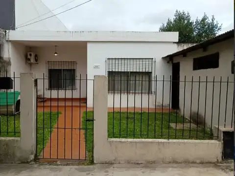 Casa a la venta en Don Torcuato