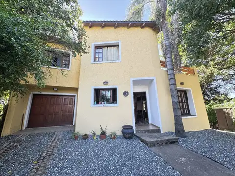 Las Acacias 100