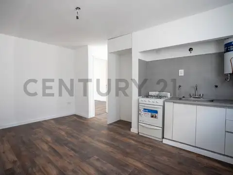 40 e/115 y 116 200, Piso 0