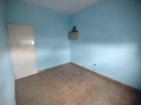 Departamento en Venta en Villa Elvira, USD 39.000