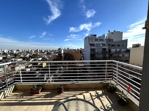 Barzana 1300, Piso 8
