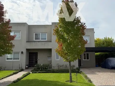 Casa en Venta de 5 dormitorios