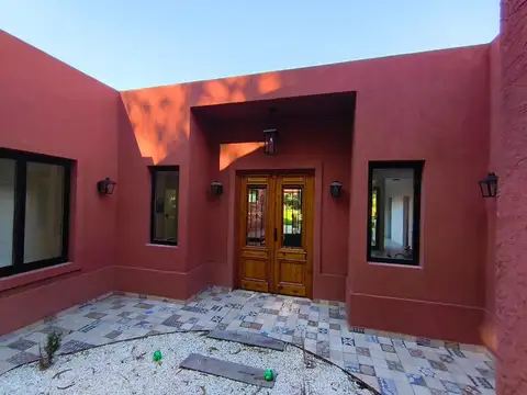 Casa en Alquiler de 4 dormitorios