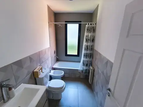 Alquiler en Las Casuarinas del Pilar CC