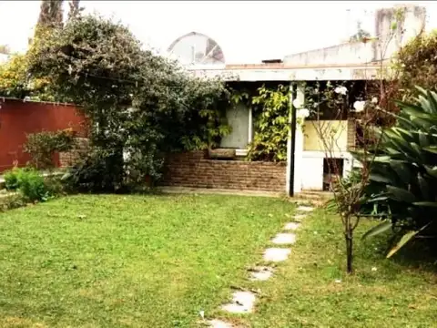 GRAN CASA EN VENTA ZONA ARROYITO