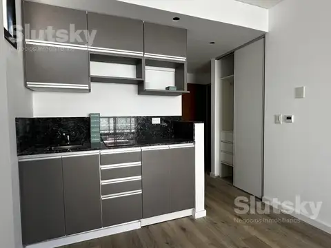 Departamento en Venta en Chacarita, USD 84.000