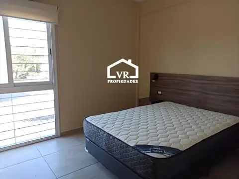 Departamento en Alquiler en Pilar Centro, $ 700.000