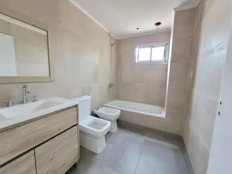 Juan De Dios Filiberto 900 , Piso 2