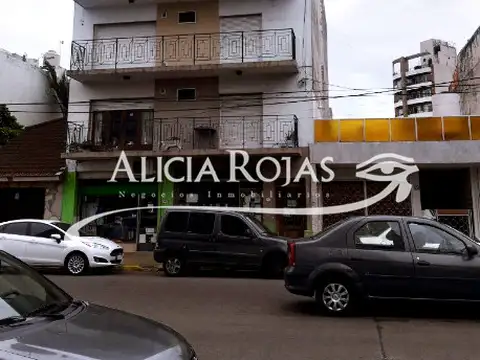 Excelente Dpto 3 Amb  Apto crédito  56 Mts. Contrafrente. Maldonado 200. Ciudadela