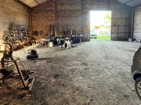 Galpon en Venta en Alvarez, USD 75.000