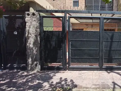 Alquiler ph al frente quilmes