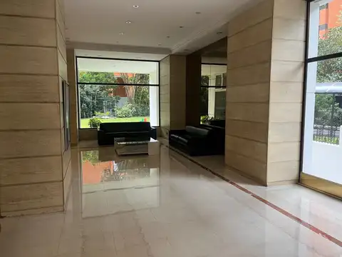 Arcos 1600, Piso 17