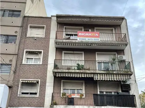 Emilio Lamarca 200, Piso 2°