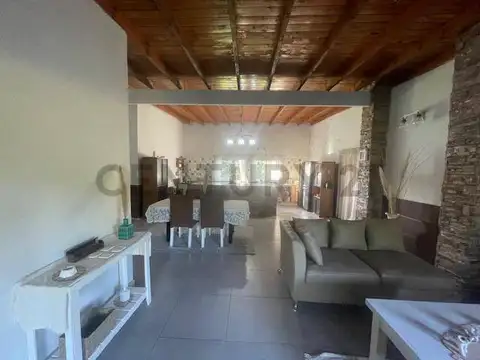 QUINTA EN VENTA SAN VICENTE 3200 M2 PILETA ROJAS Y PAYRO