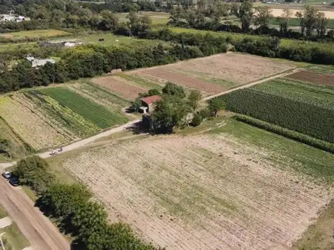 Terreno en Venta en Angel Gallardo, USD 16.000