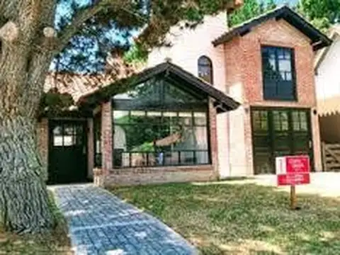 Terreno en Venta 30  mts Fondo