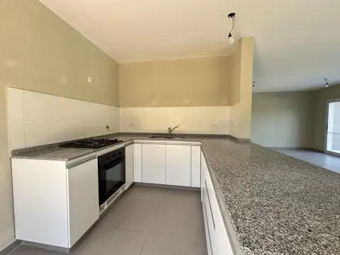 Casa en Venta al Oeste
