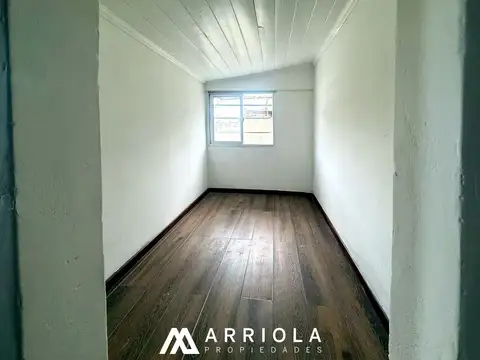 Depto Tipo Casa en Alquiler 50 años