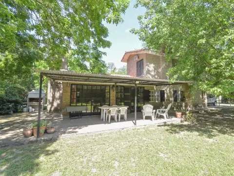 Casa en Venta en Roldan, San Lorenzo