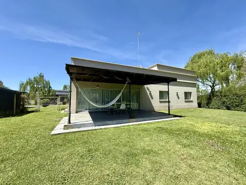 Casa en Venta con 1 cochera