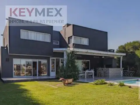 Casa en Alquiler en Villanueva, USD 4.500