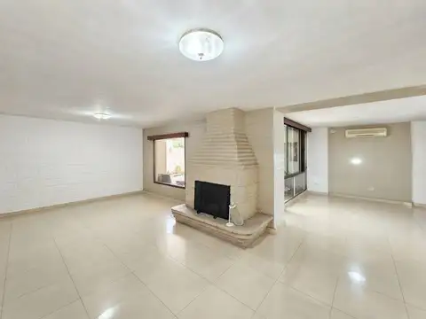 Casa en Venta en Yerba Buena, USD 370.000