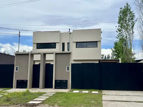 Casa A Estrenar En La Bota Benavidez