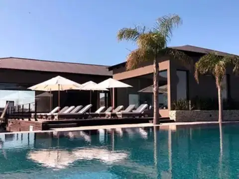 Terreno en Venta de 705,0 m2